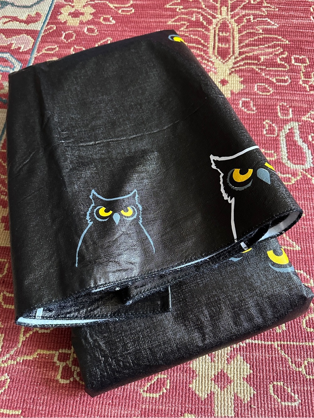 Vintage Halloween Black Owl-Print Bat Party Tablecloth